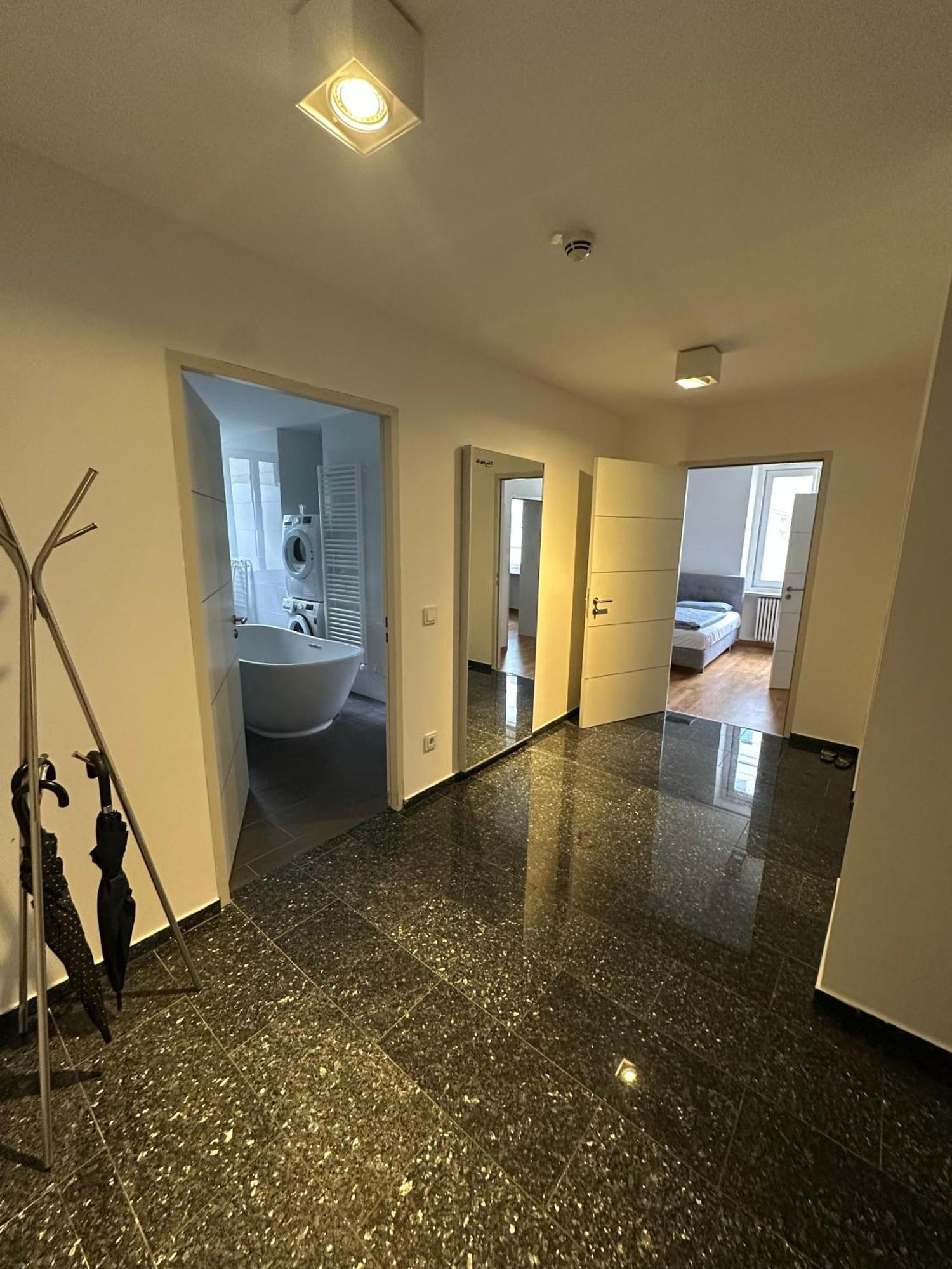 Al Nafurah Apartments ミュンヘン エクステリア 写真