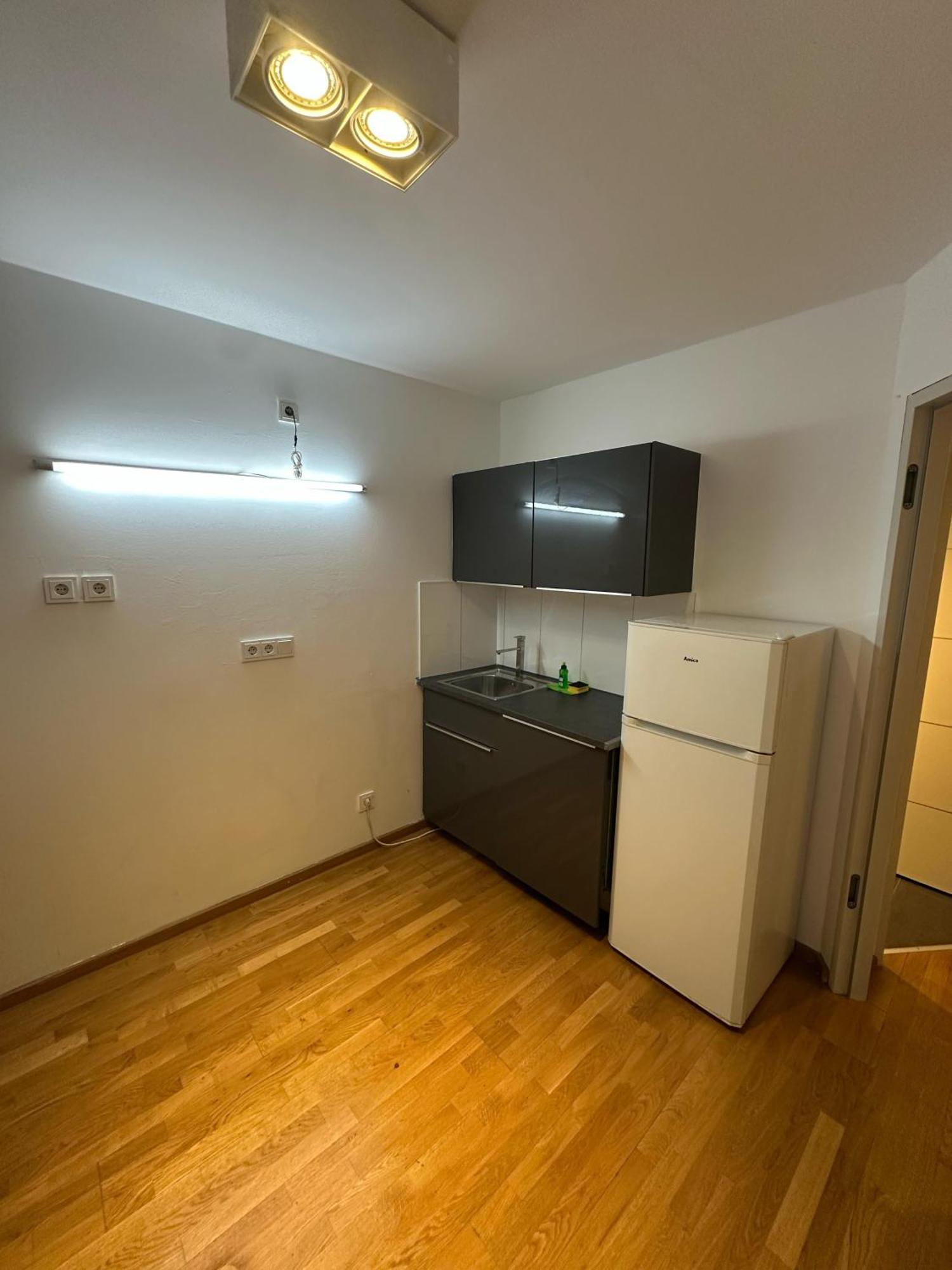 Al Nafurah Apartments ミュンヘン エクステリア 写真