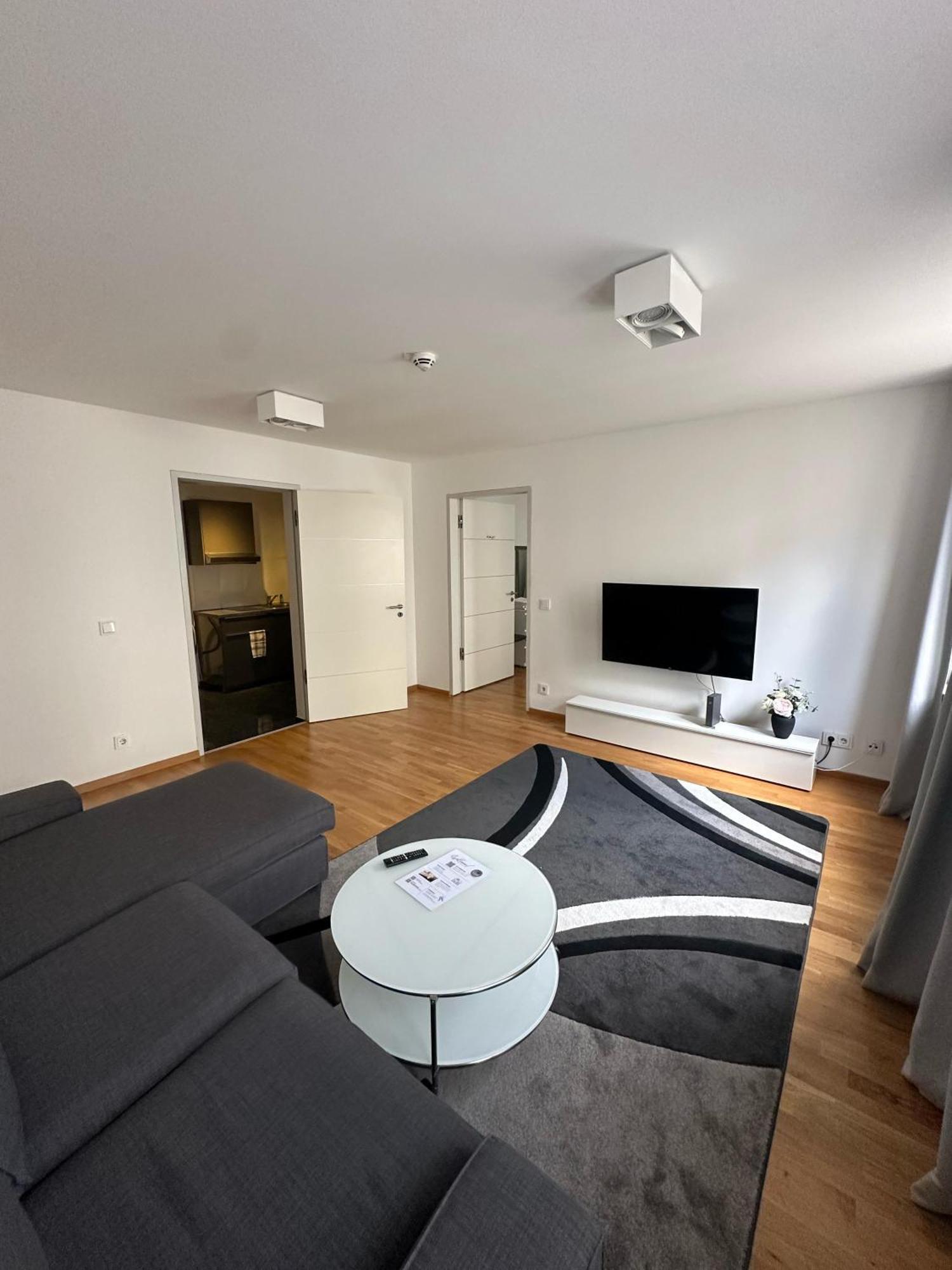 Al Nafurah Apartments ミュンヘン エクステリア 写真