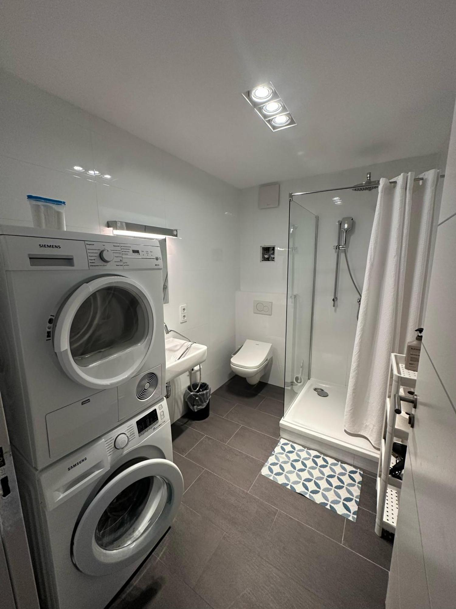 Al Nafurah Apartments ミュンヘン エクステリア 写真