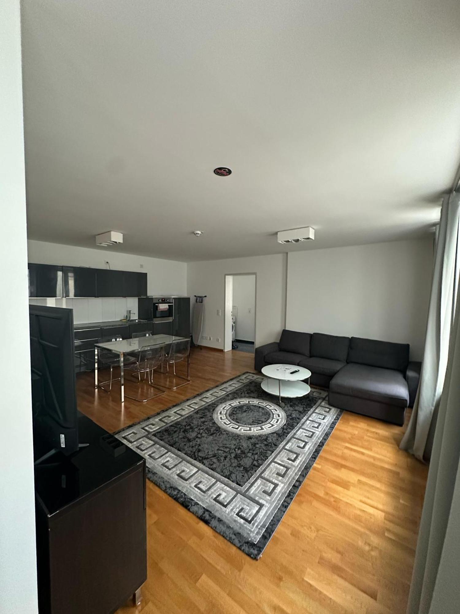 Al Nafurah Apartments ミュンヘン エクステリア 写真