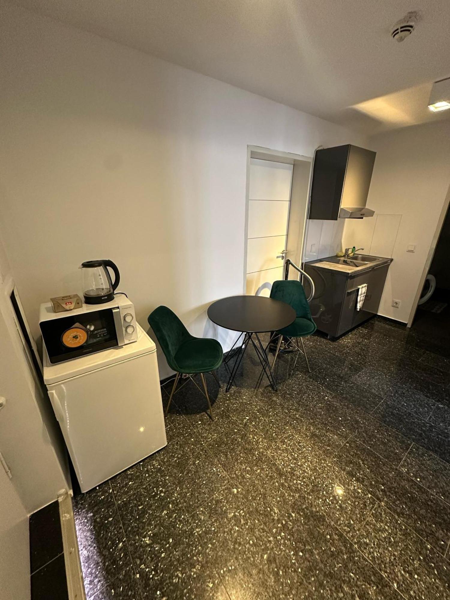 Al Nafurah Apartments ミュンヘン エクステリア 写真