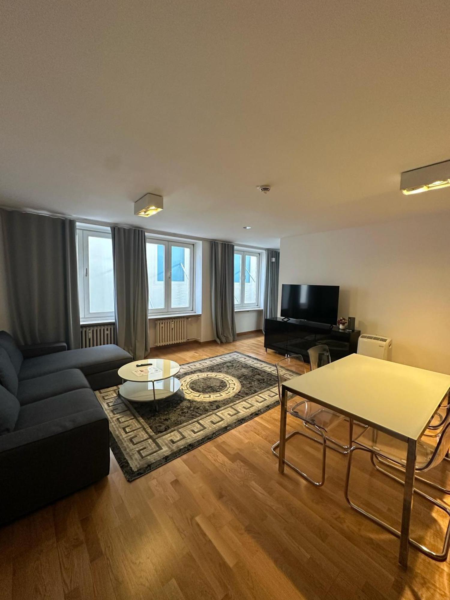 Al Nafurah Apartments ミュンヘン エクステリア 写真